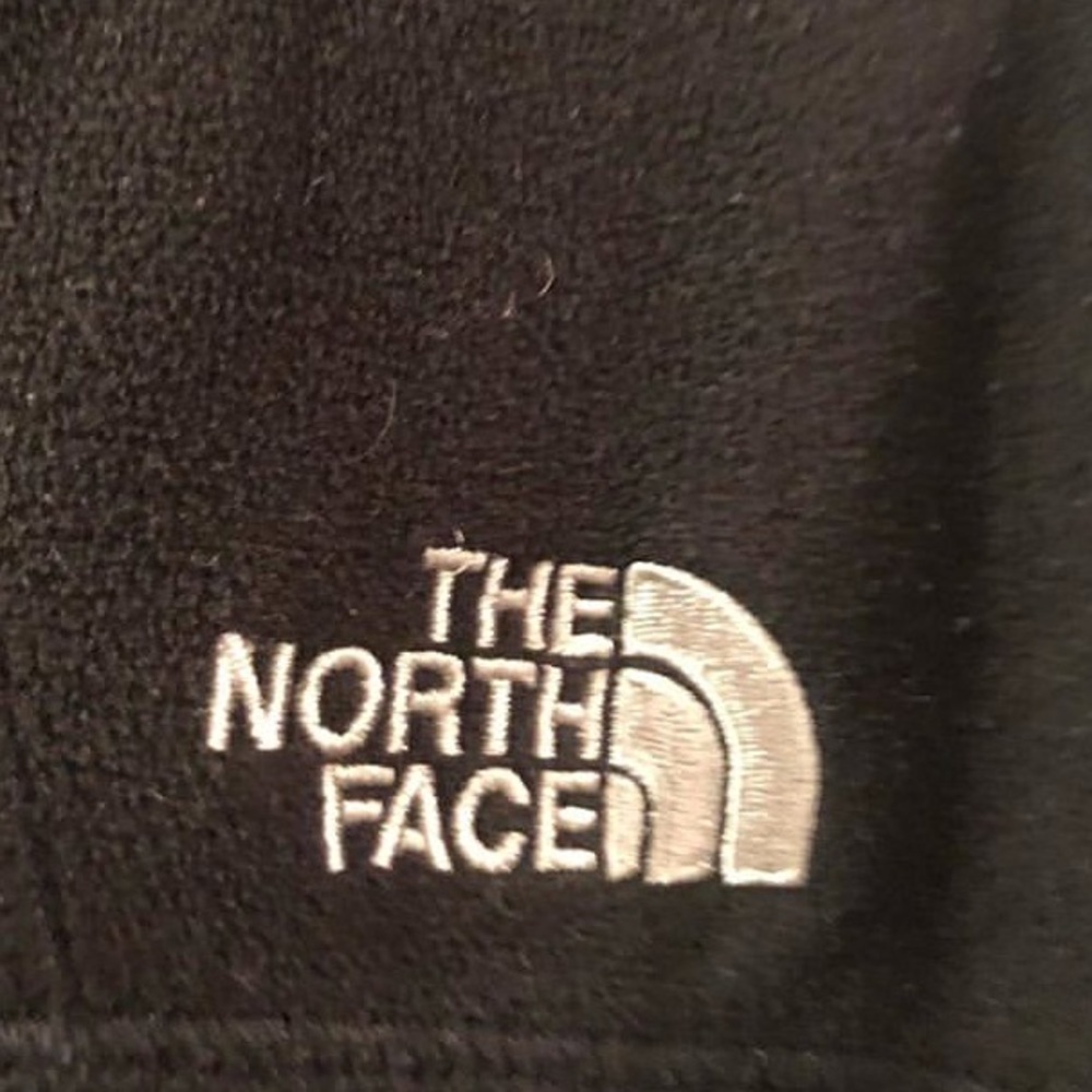 North face jacket - Picture 3 of 3